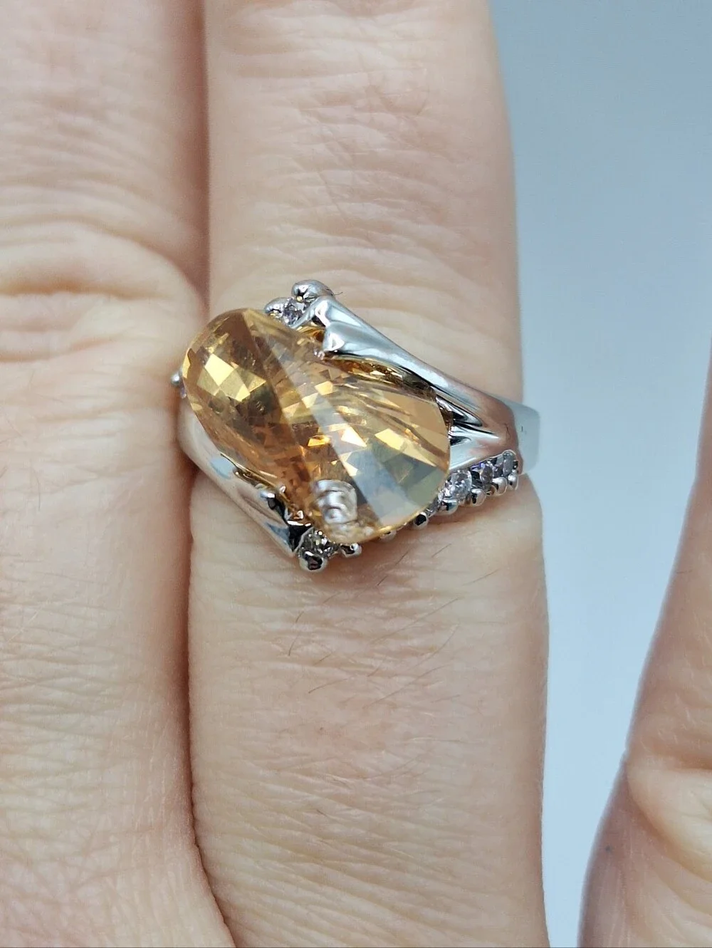 Champagne Swarovski Crystal Statement Ring Silver Tone Size 7 NWT